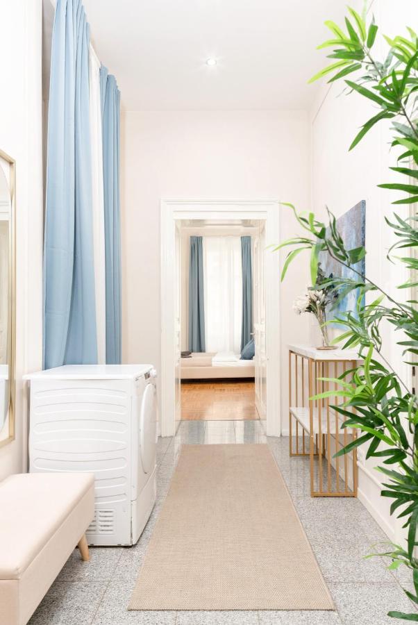 Spacious And Near Metro I Close To Parks I Akh Apartment Wien