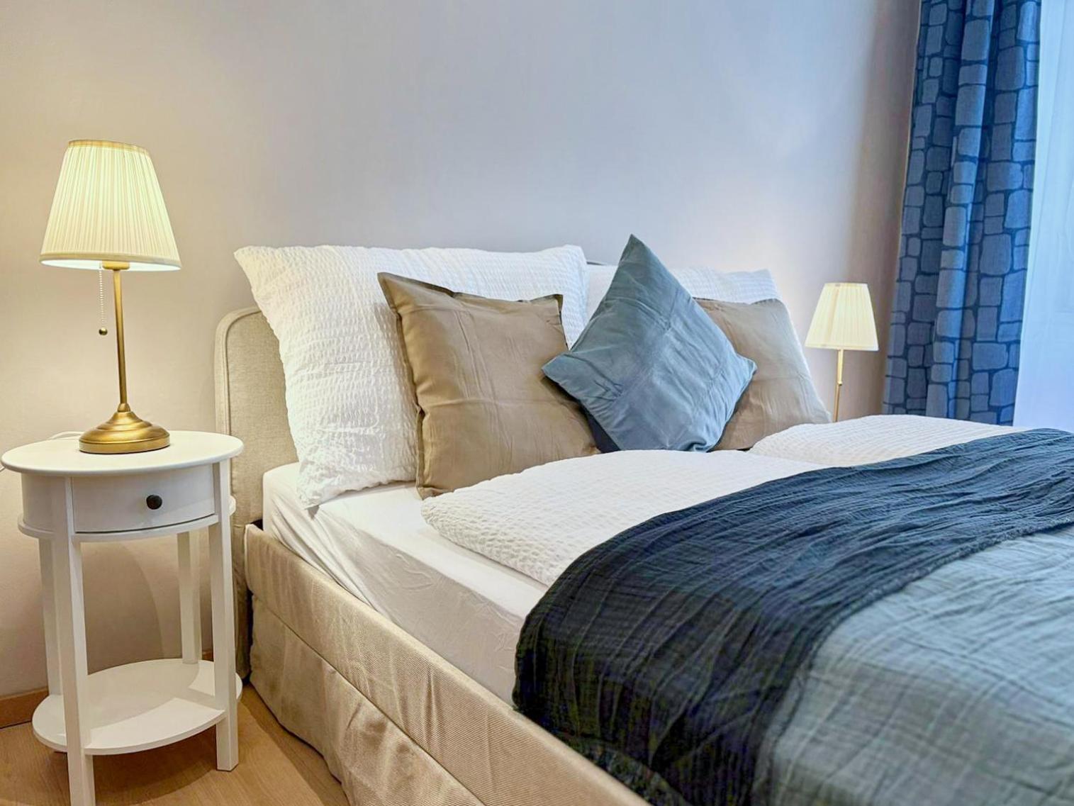 Spacious And Near Metro I Close To Parks I Akh Apartment Wien